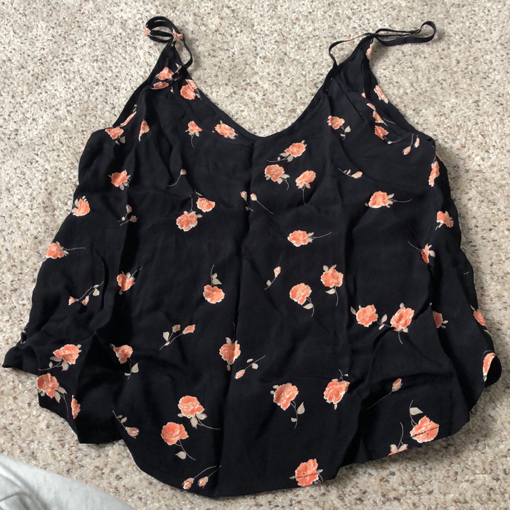 Women’s black cami size small flower print tank
